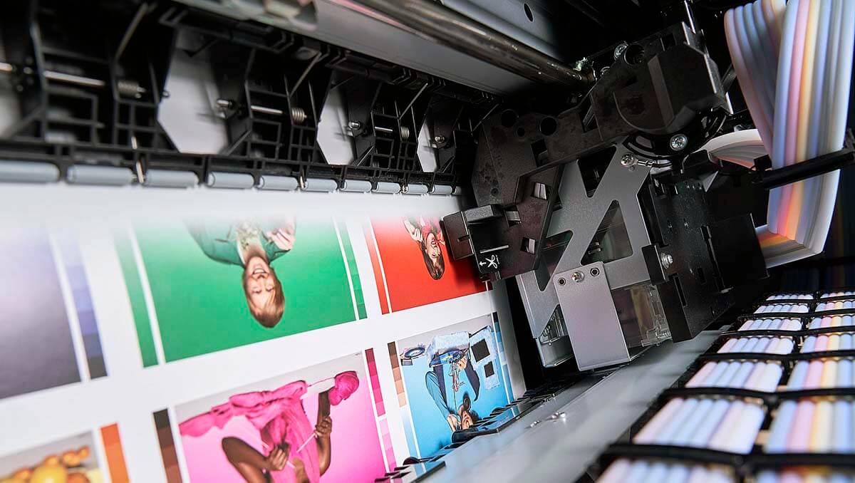 Kültéri és beltéri nyomatok